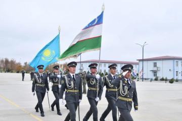 O'zbekiston va Qozog'istonning birgalikdagi "HANJAR-2024" o'quvlari "Forish" poligonida boshlandi.