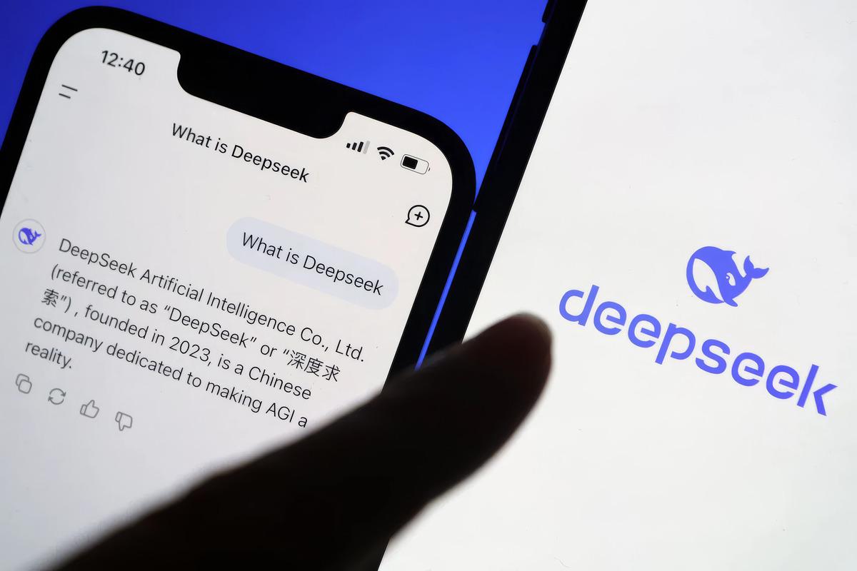 Китайский стартап DeepSeek представил новую модель ИИ, которая станет конкурентом ChatGPT. Какие факты о ней уже известны?